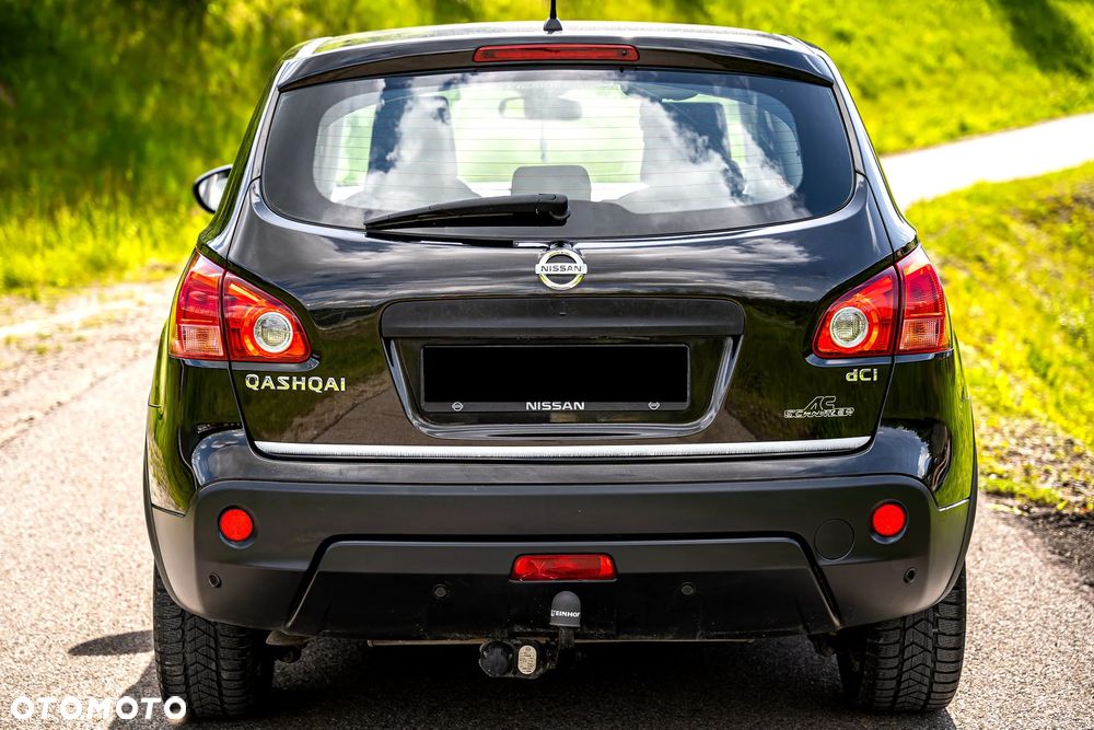 Nissan Qashqai 2.0 dCi 4 x 4 DPF tekna - 9