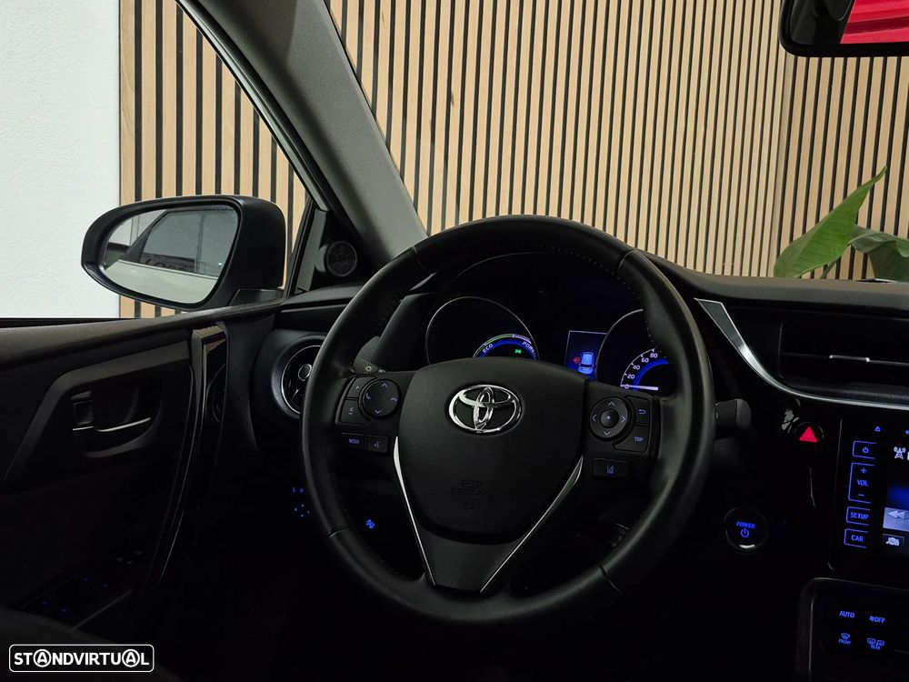 Toyota Auris 1.8 HSD Comfort +P.Techno+P.Sport - 33