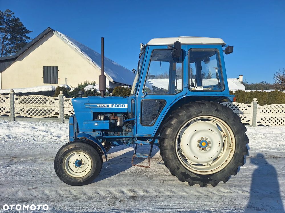 Ford 4600 - 5
