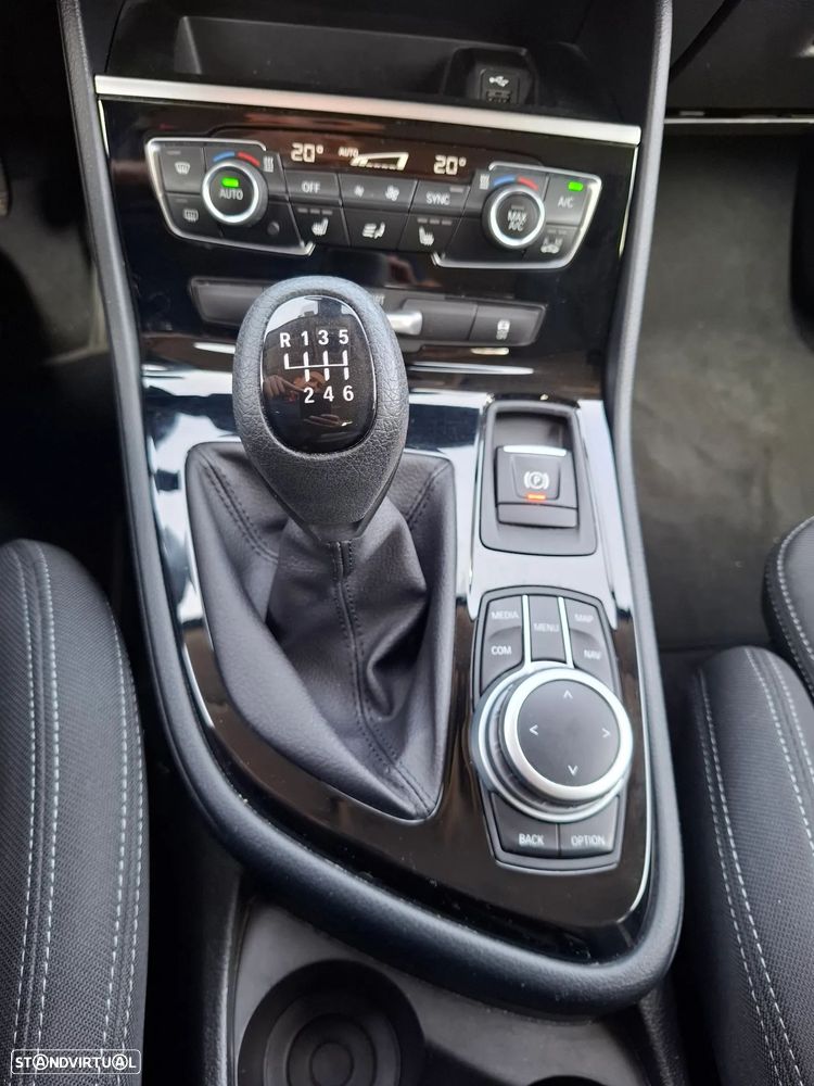 BMW 216 Active Tourer d Advantage - 10