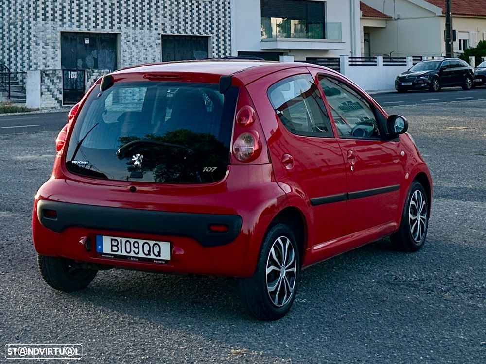 Peugeot 107 1.0 Trendy - 10