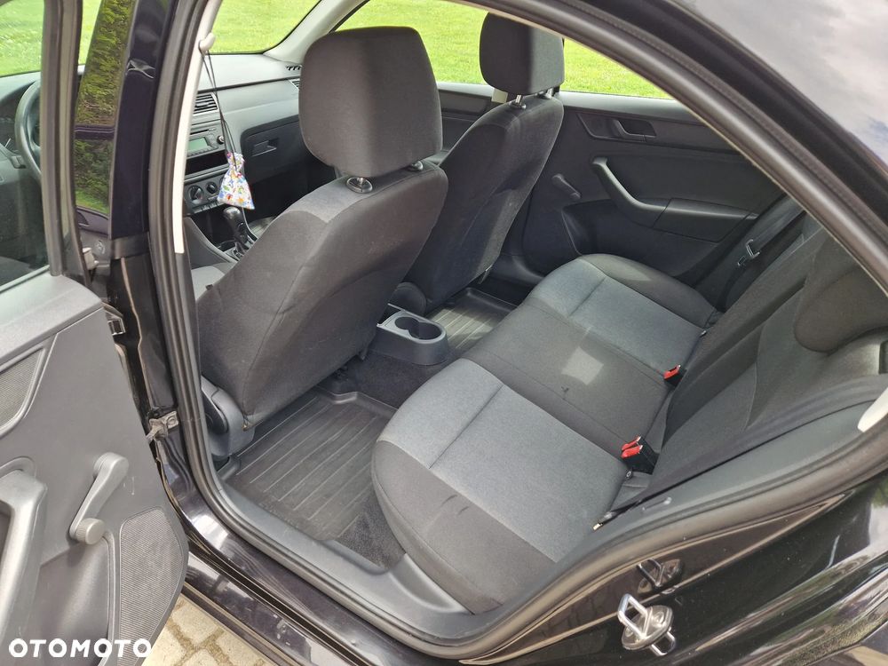 Skoda RAPID 1.6 TDI DPF Active Max - 14