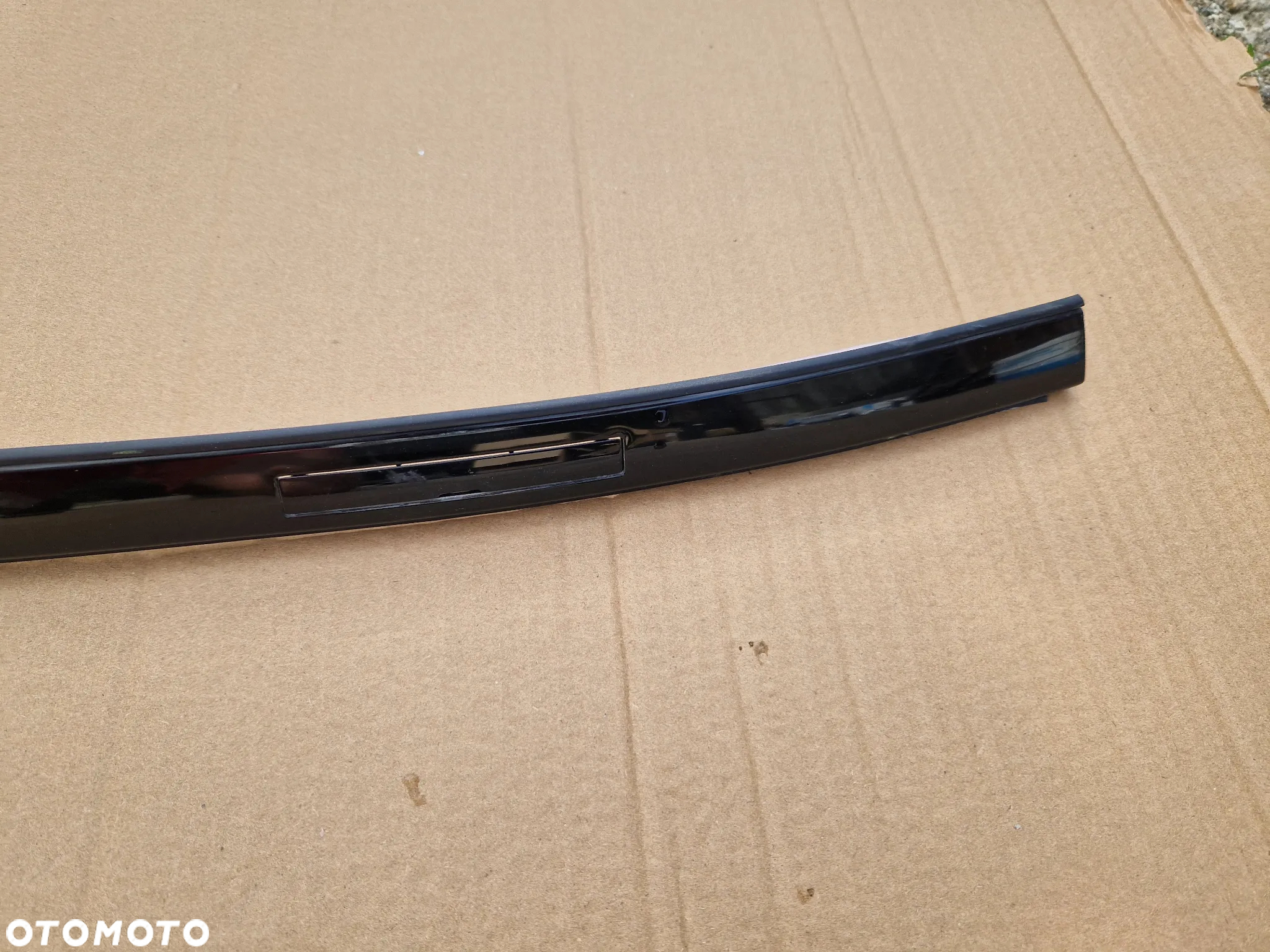 Mercedes C-Klasa W206 listwa dachowa lewa A2066900300 - 6