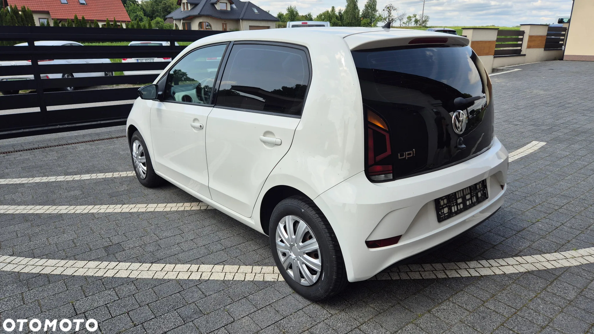 Volkswagen up! 1.0 move - 5