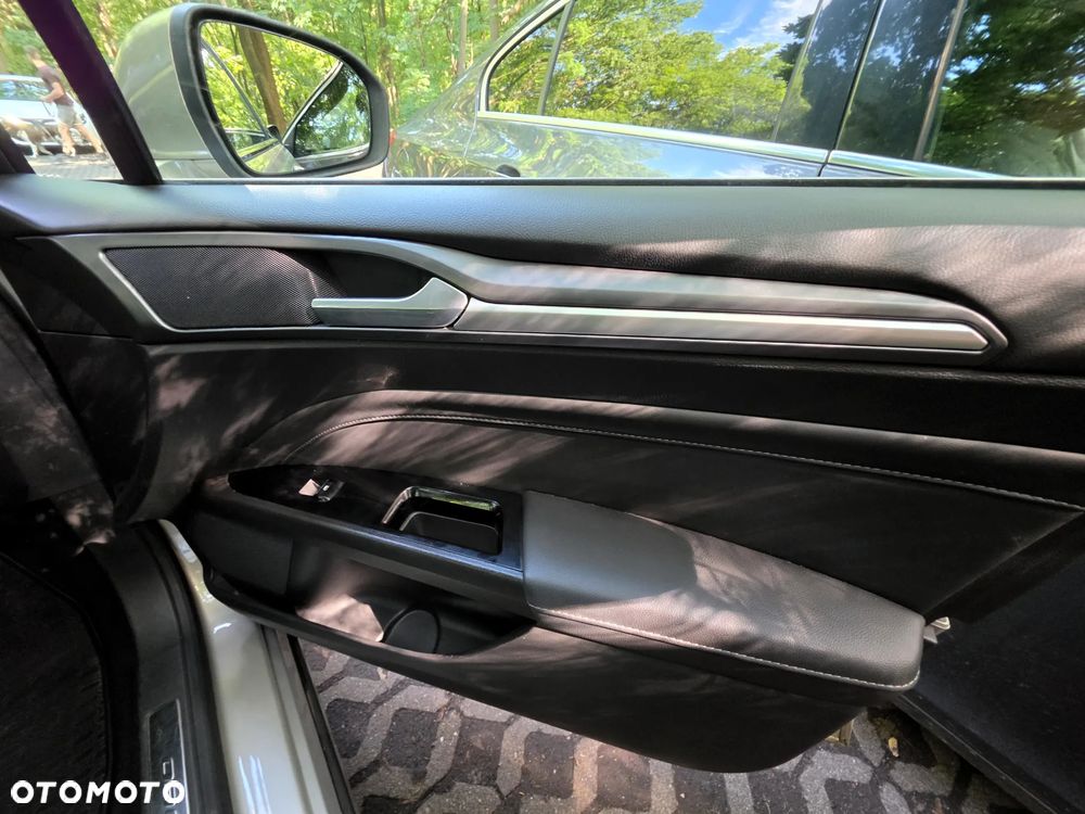 Ford Mondeo 2.0 TDCi STart-Stopp PowerShift-Aut Titanium - 20
