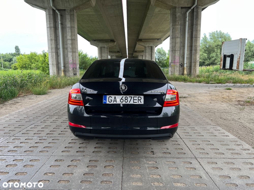 Skoda Octavia 1.6 TDI Active - 5