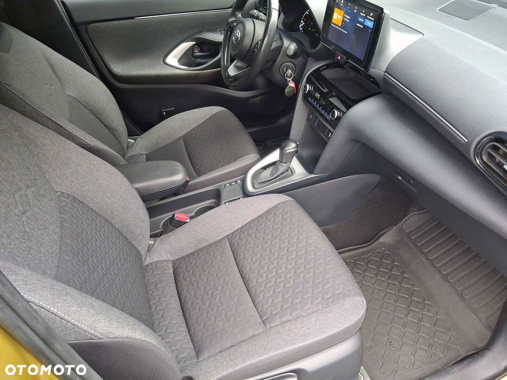 Toyota Yaris Cross Hybrid 1.5 Comfort - 29
