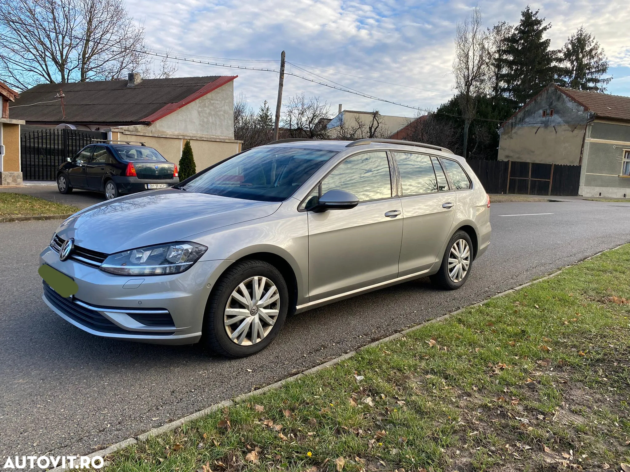 Volkswagen Golf 2.0 BlueTDI Comfortline - 7