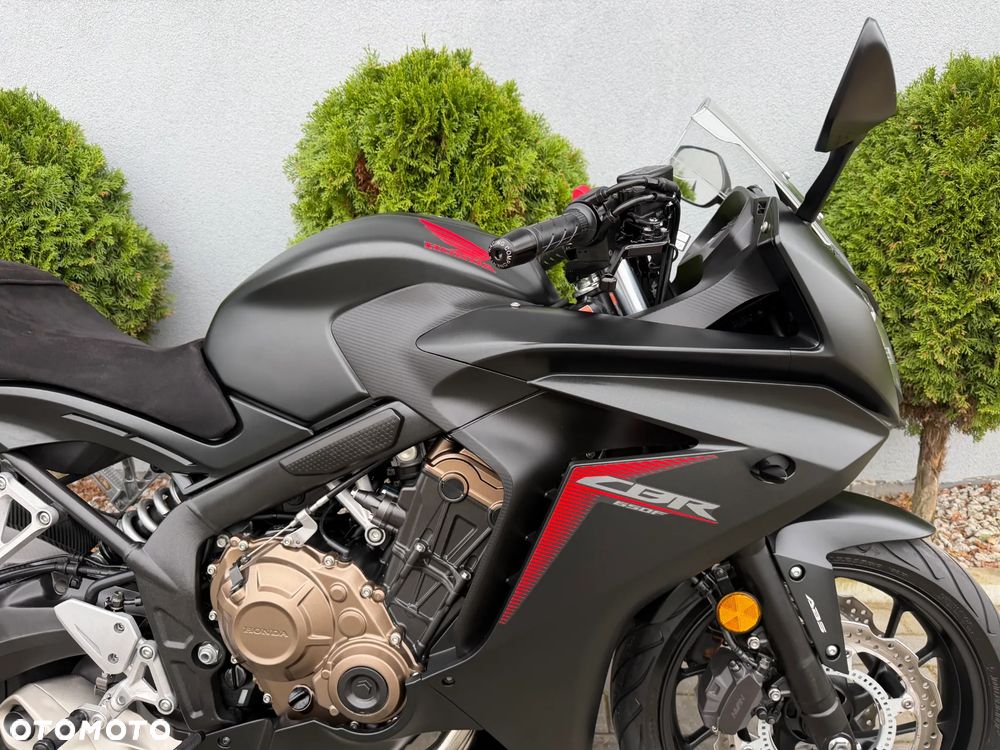 Honda CBR - 17