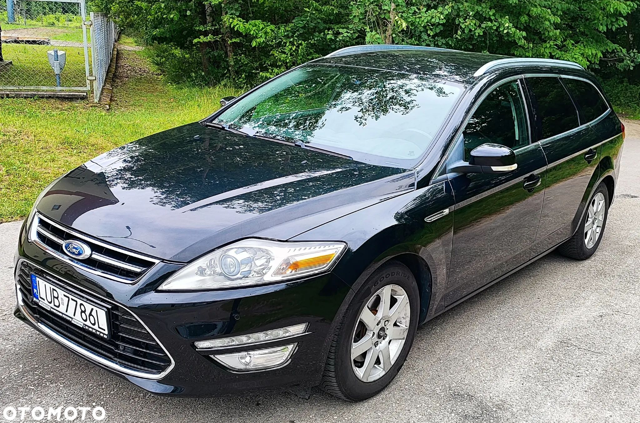 Ford Mondeo 1.6 TDCi Platinium X Plus (Titanium) - 1