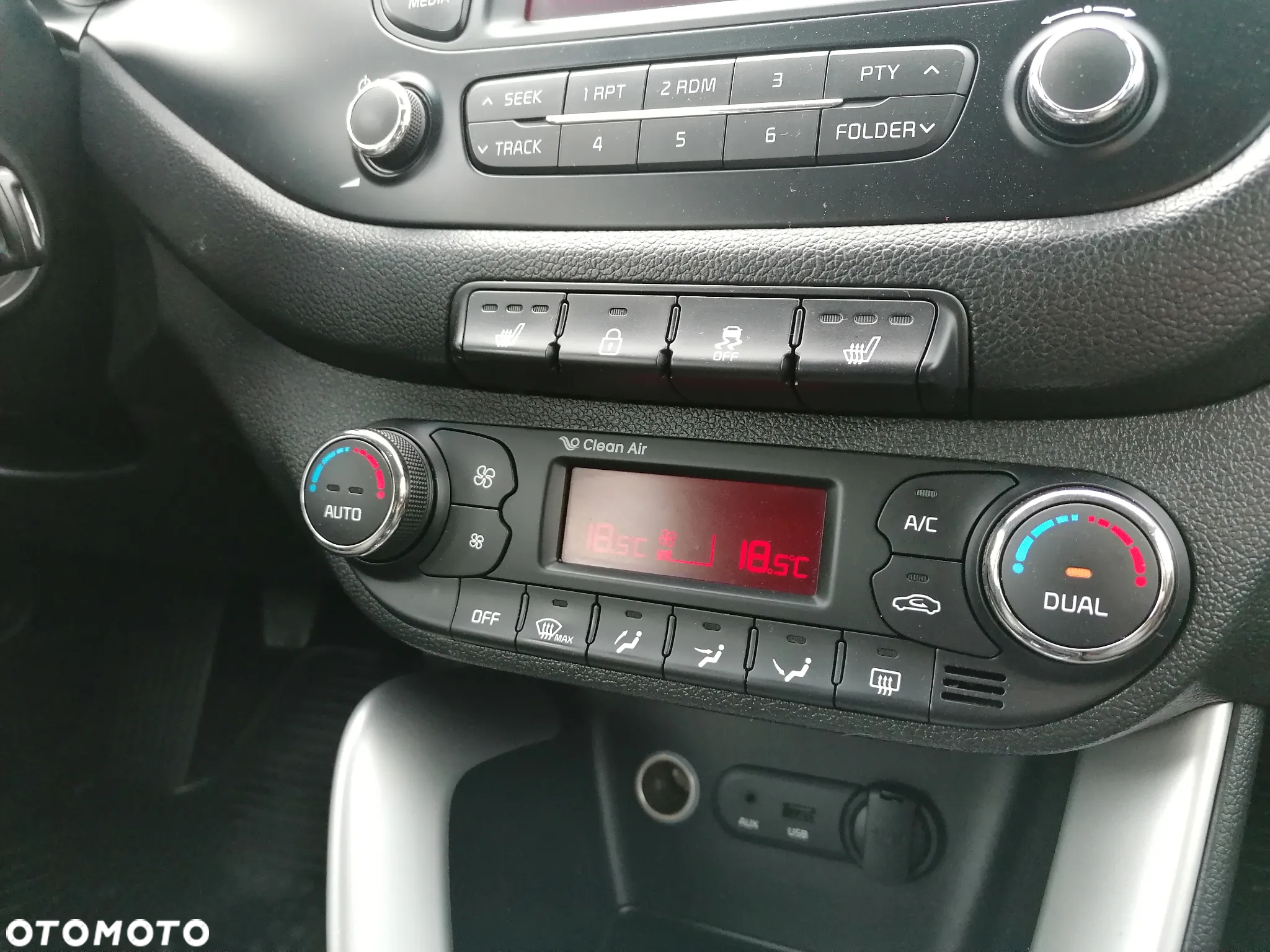 Kia Ceed 1.4 CVVT Dream Team Edition - 17