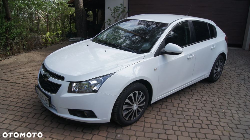 Chevrolet Cruze 1.8 LT - 2