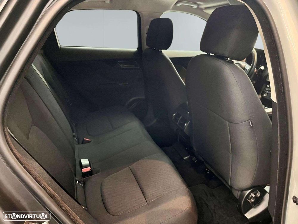 Jaguar F-Pace - 36