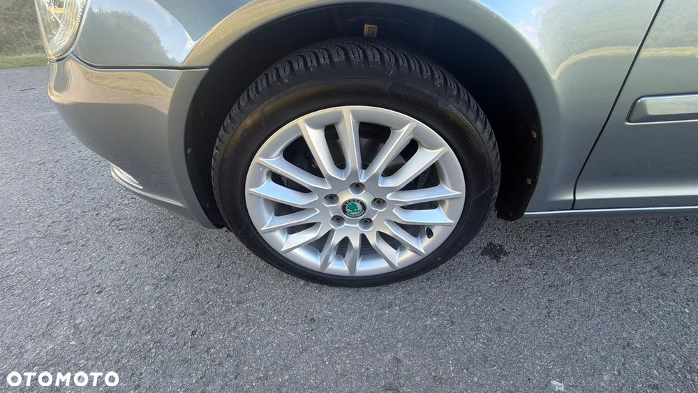Skoda Octavia 2.0 TDI DPF Laurin & Klement - 15