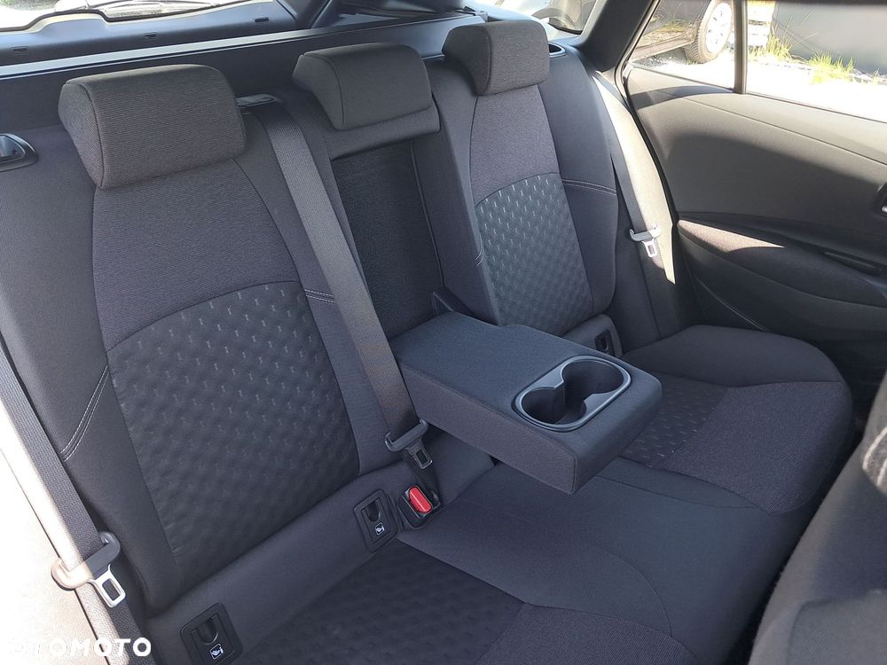 Toyota Corolla 1.8 Hybrid Comfort - 20