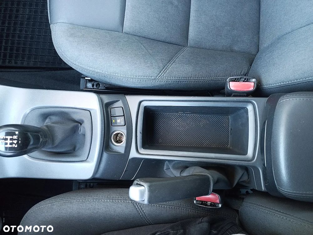 Volvo V50 1.6D Kinetic - 19