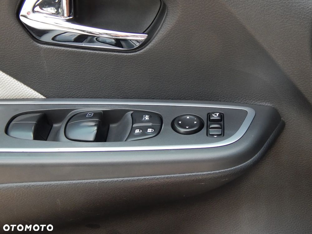 Nissan Micra 0.9 IG-T BOSE Personal Premium Edition - 16