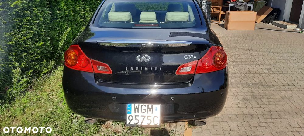 Infiniti G G37 AWD - 6