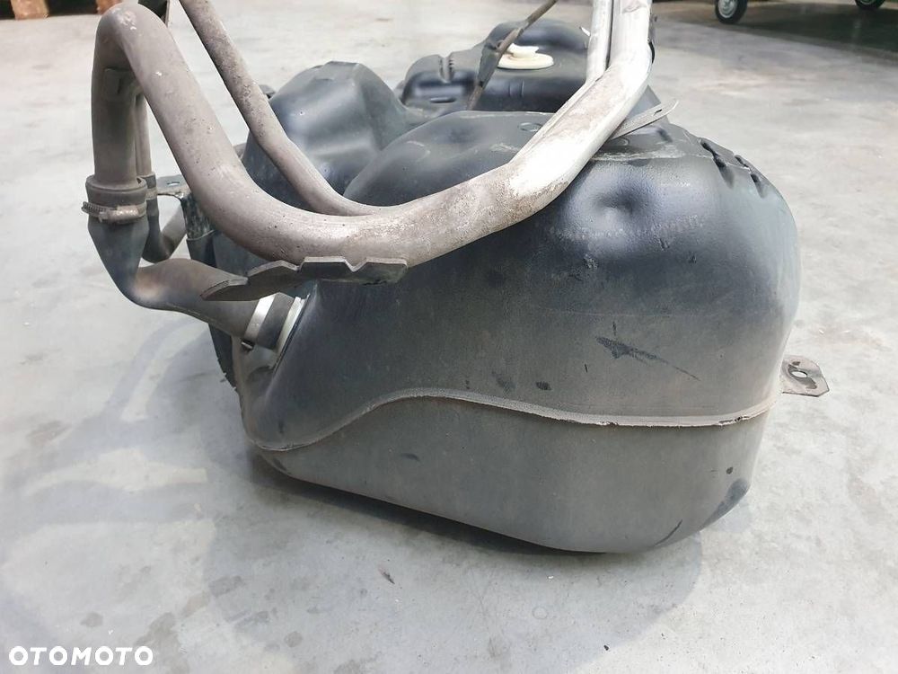 ZBIORNIK PALIWA BAK FORD TRANSIT CONNECT MK2 FV619K007AE 1.5 TDCI - 7