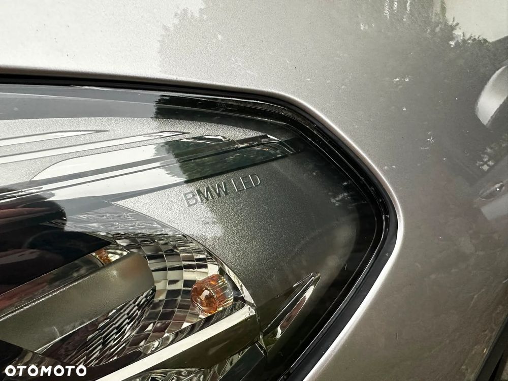 BMW iX3 Standard - 24