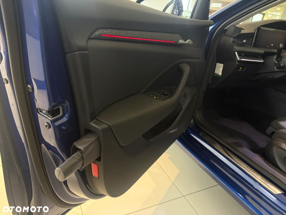 Skoda Superb 2.0 TSI Edition 130 DSG - 20
