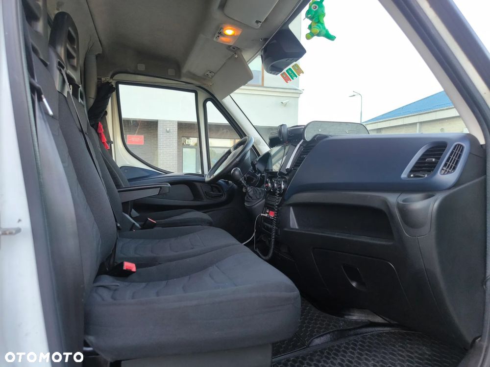 Iveco DAILY - 10