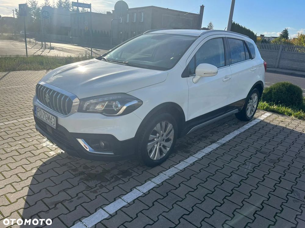 Suzuki SX4 S-Cross 1.0 T Comfort - 4