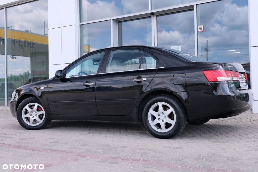 Hyundai Sonata 2.0 CRDi GLS - 7