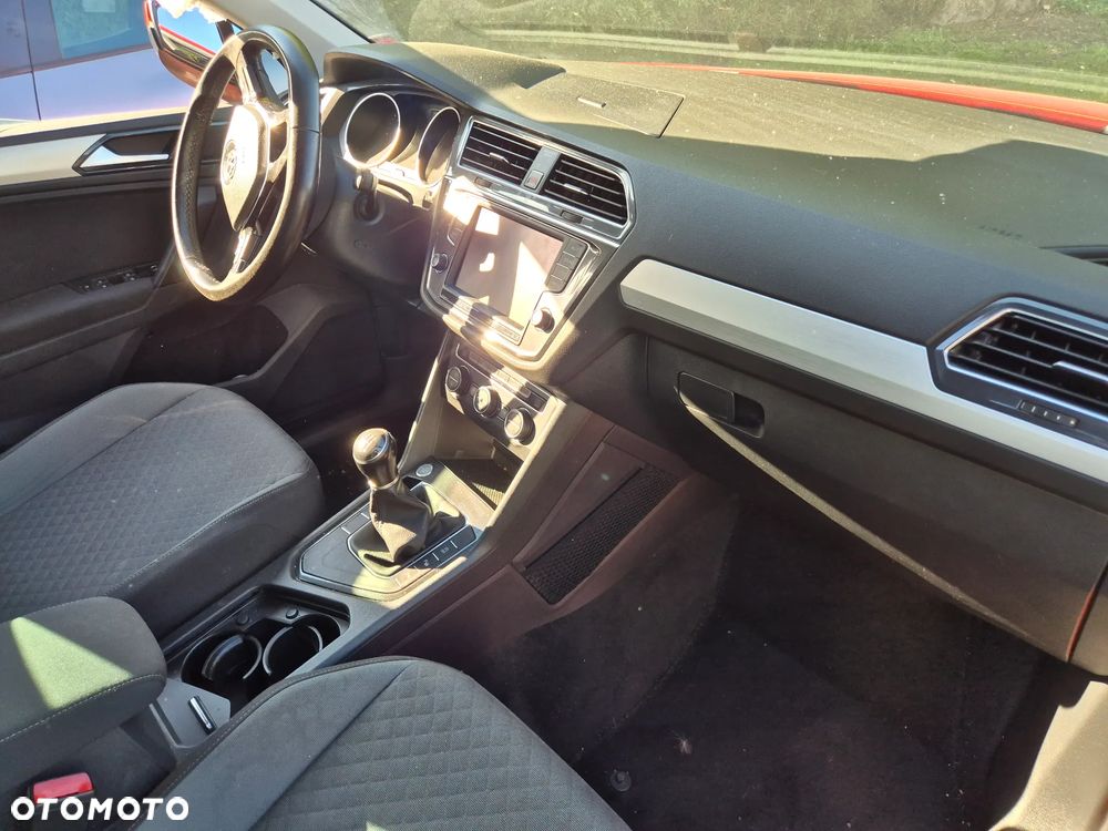 Volkswagen Tiguan - 7