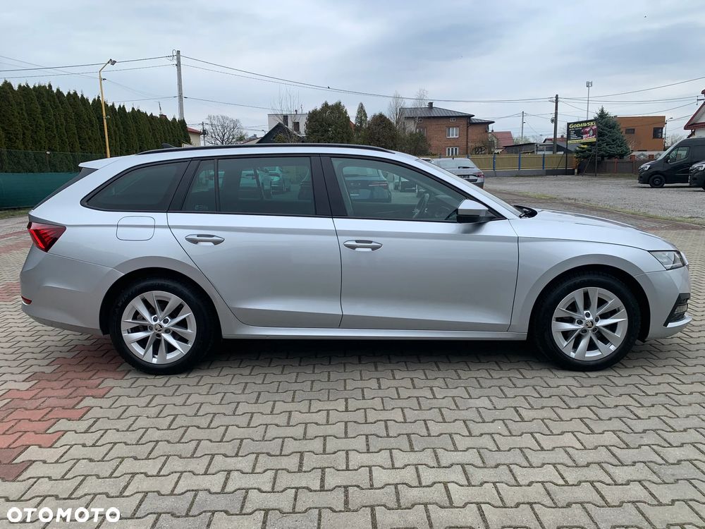 Skoda Octavia 2.0 TDI Ambition DSG - 11