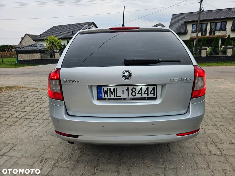 Skoda Octavia 1.6 TDI DPF Ambition - 7