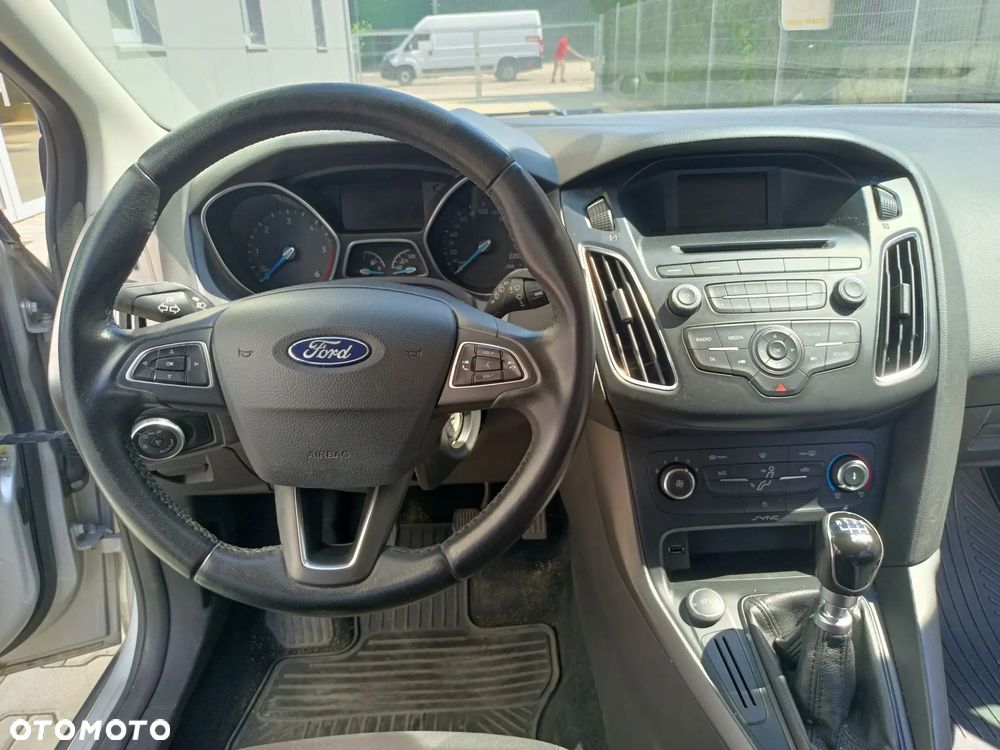 Ford Focus 1.5 TDCi Trend - 15