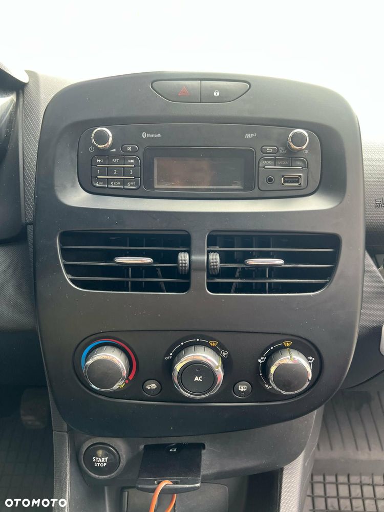 Renault Clio 1.2 16V Alize Euro5 - 9