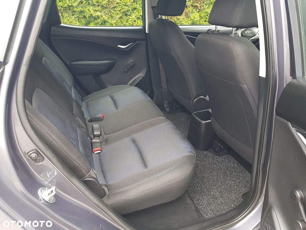 Hyundai ix20 - 16