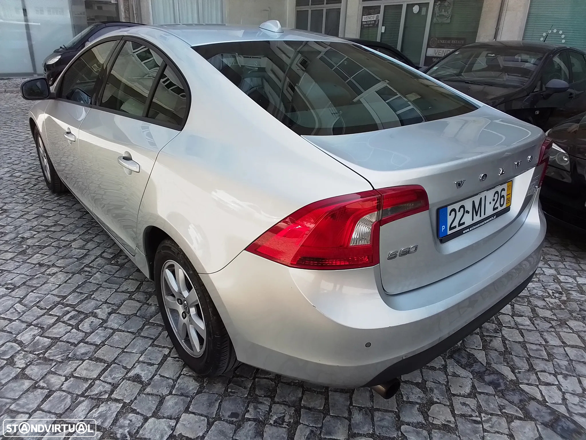Volvo S60 2.0 D3 Momentum Start/Stop - 8