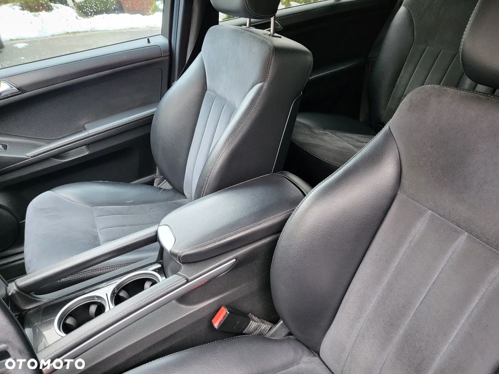 Mercedes-Benz ML - 31