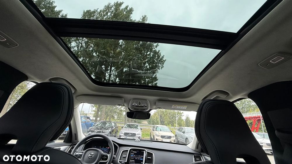 Volvo XC 90 - 16