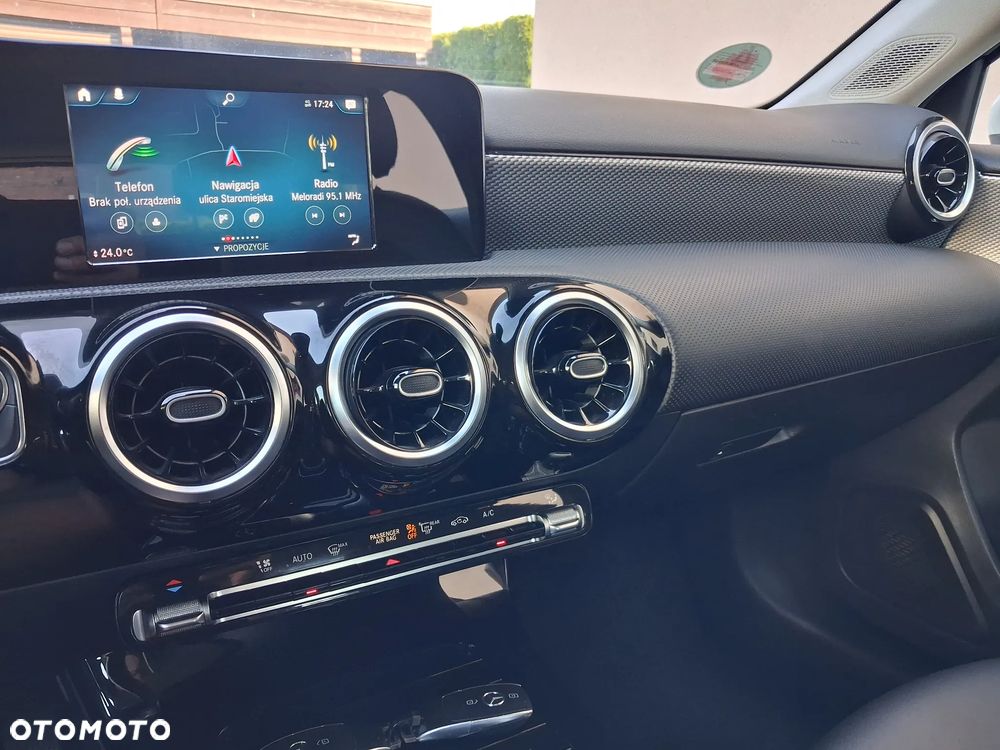 Mercedes-Benz Klasa A 220 7G-DCT Style - 10