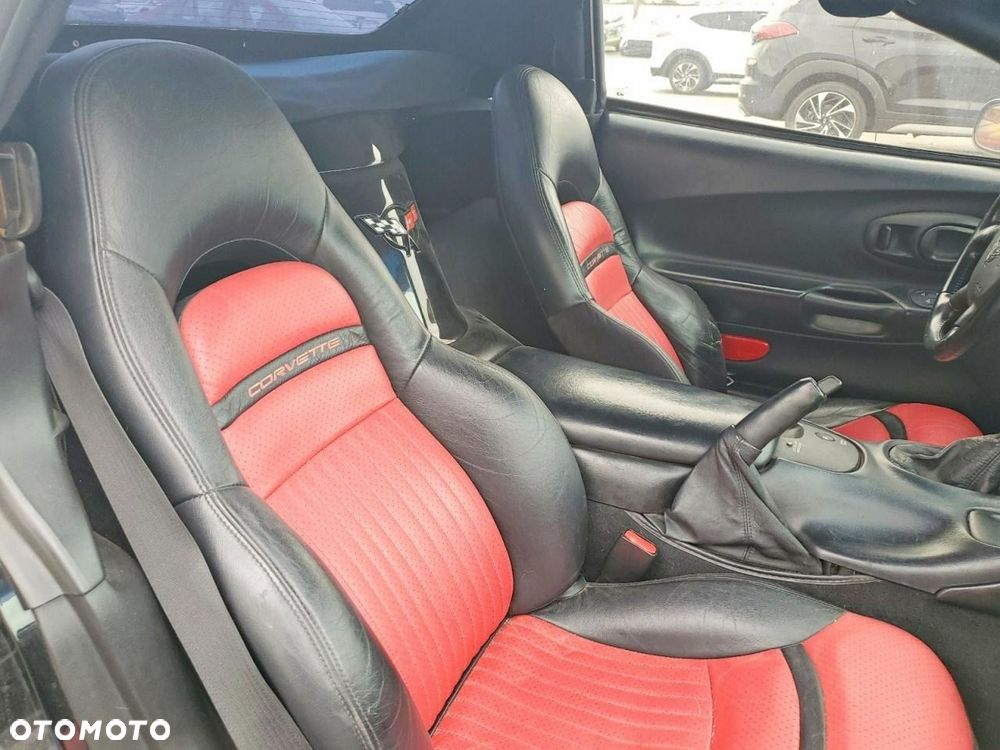 Chevrolet Corvette Convertible 5.7 - 10