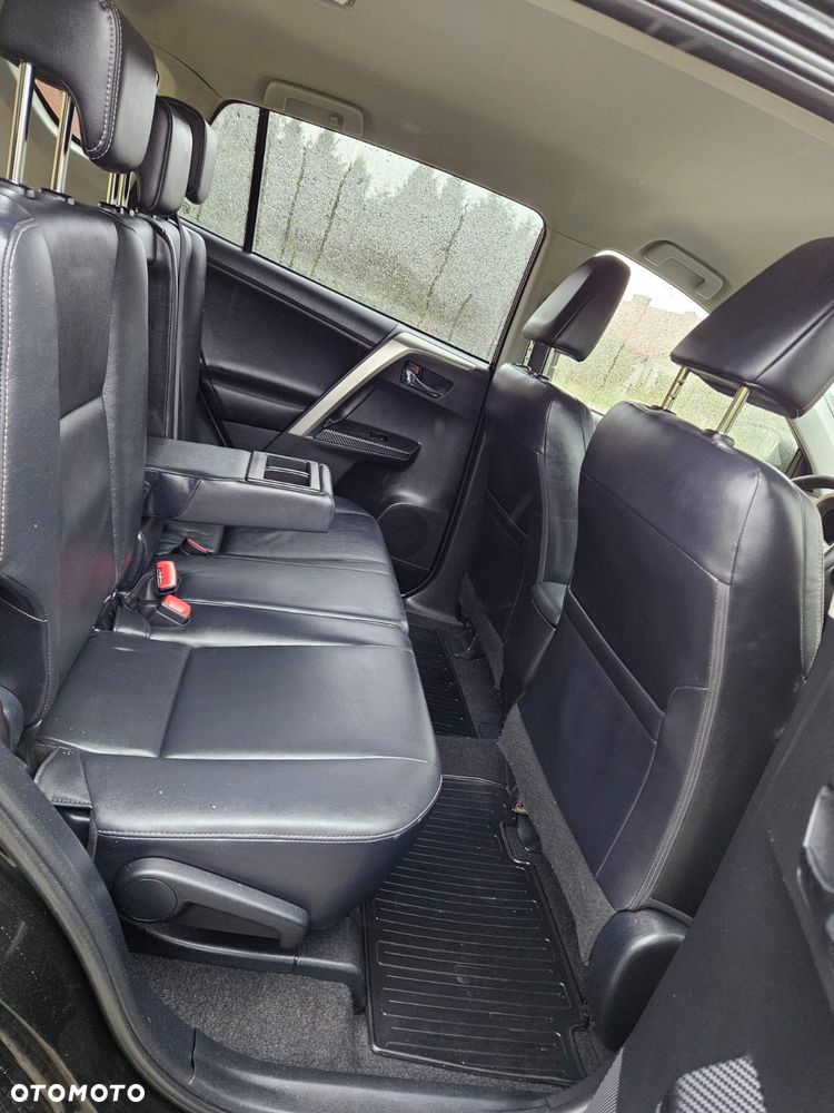 Toyota RAV4 2.0 Prestige MS EU6 - 34