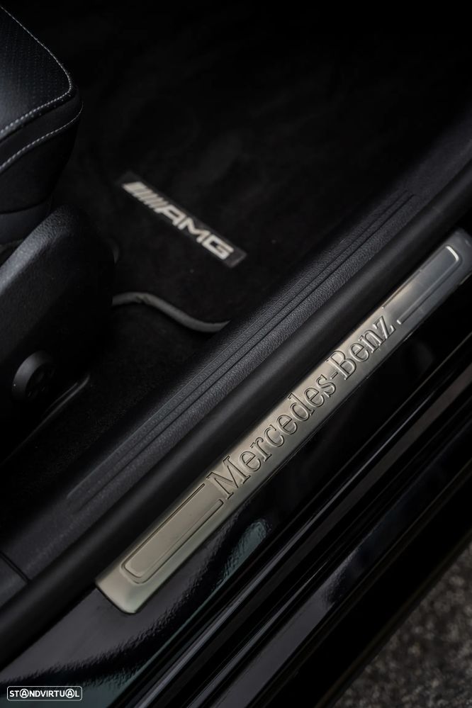 Mercedes-Benz C 300 e 9G-TRONIC AMG Line - 28