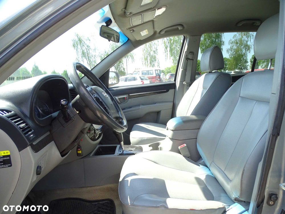 Hyundai Santa Fe - 6