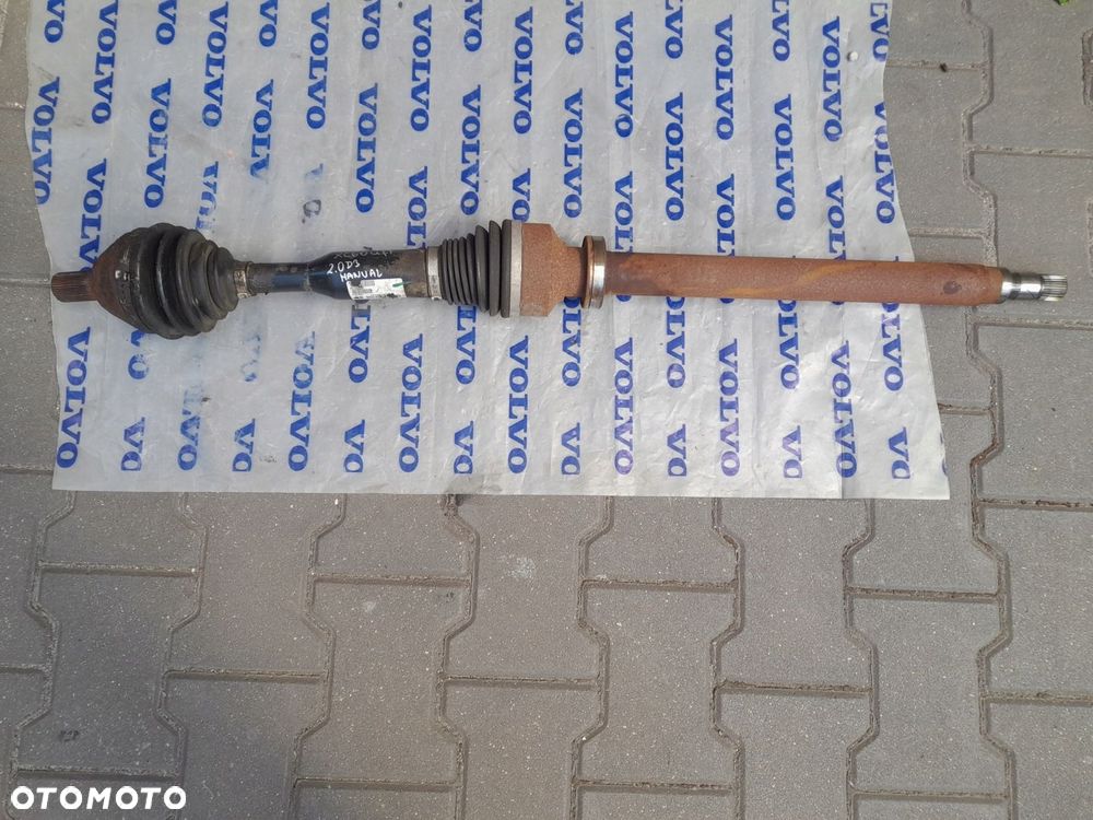 PÓŁOŚ PRAWY PRZÓD 31367557 MANUAL 2WD VOLVO XC60 LIFT 2.0D3 13R W-WA - 2