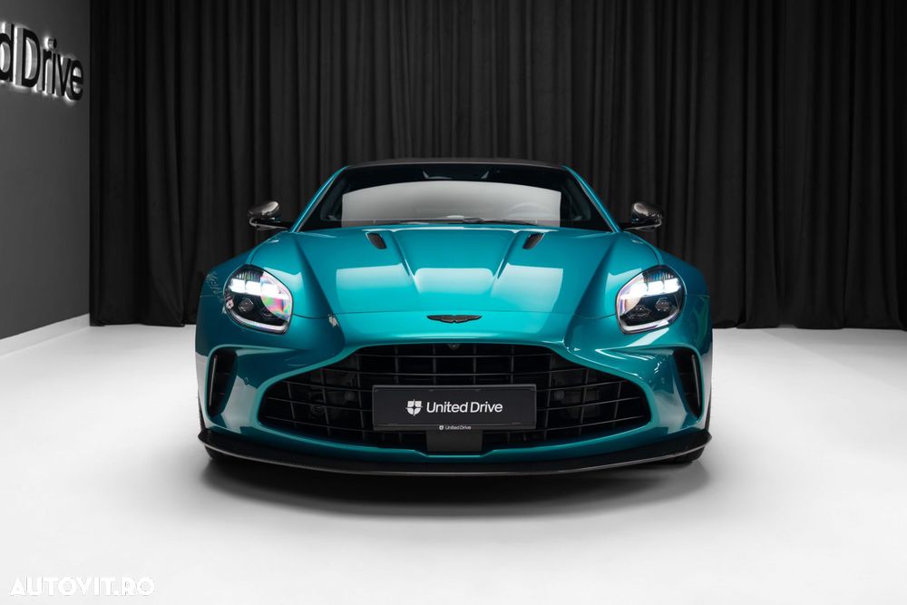 Aston Martin V8 Vantage - 2