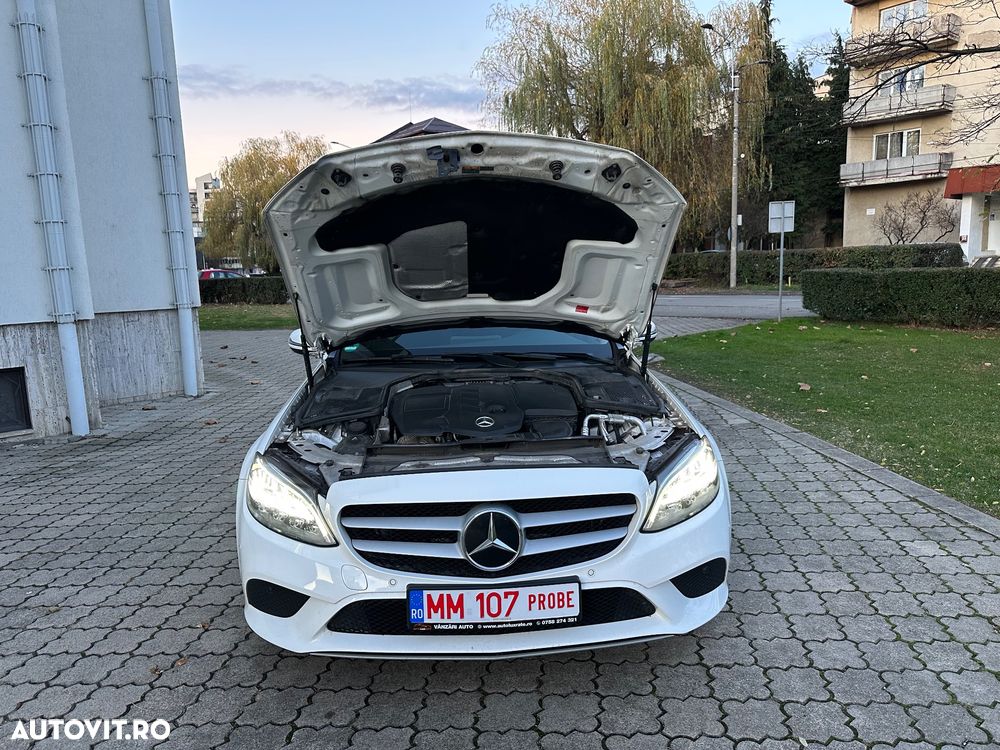 Mercedes-Benz C 220 d 4MATIC 9G-TRONIC - 40
