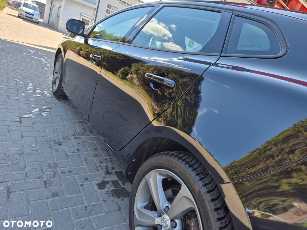 Volvo V40 T3 Geartronic Momentum - 22