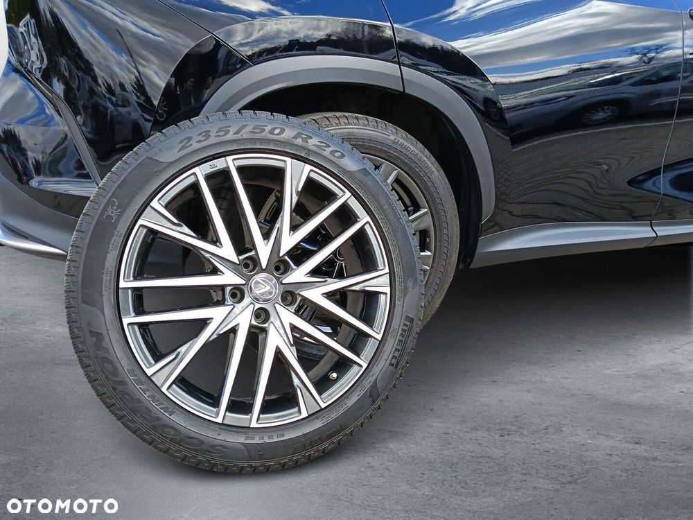 Lexus NX 350h F Sport AWD - 19