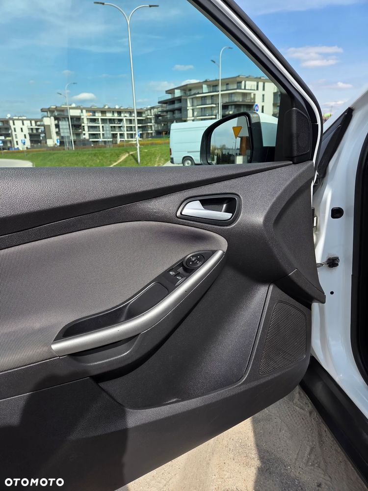 Ford Focus 1.6 TDCi Trend - 9