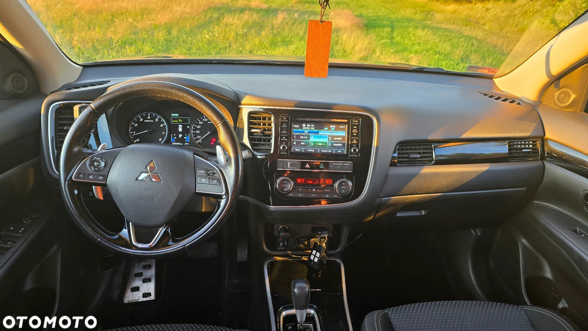 Mitsubishi Outlander 2.0 Instyle + 4WD CVT - 6