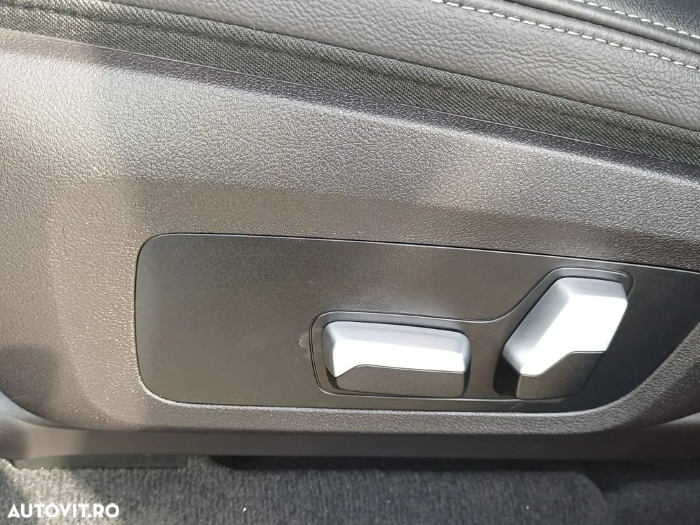 BMW X3 xDrive30e AT PHEV - 16